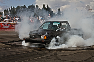 Illustration for article titled This Is How ABS, ESC, And Traction Control Work